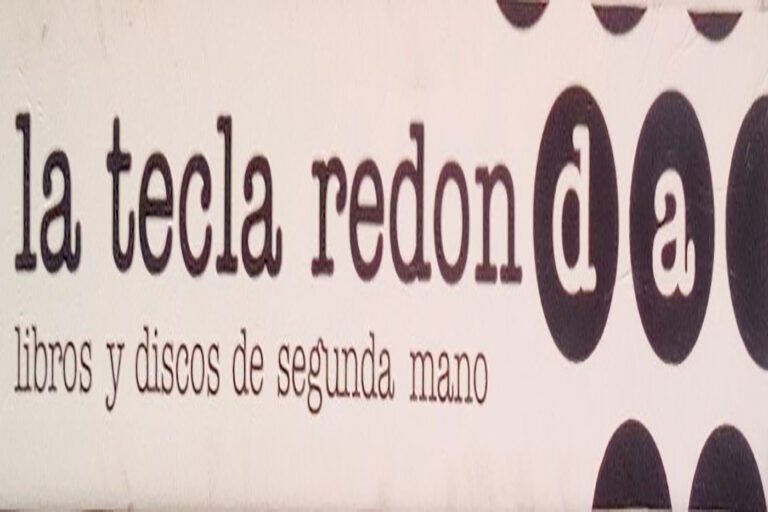 logo peque 2 2 768x512