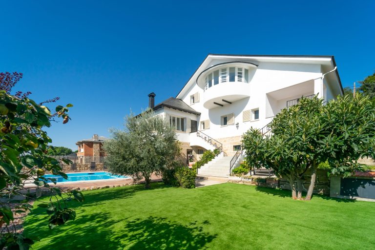 EL NIDO 43 scaled 1 768x512